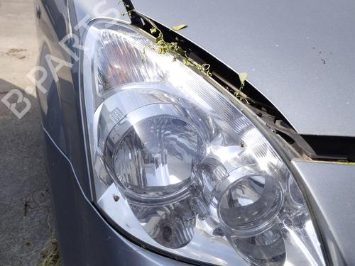 Used Right headlight Right headlight TOYOTA COROLLA Verso (ZER_, ZZE12_, R1_) 2.2 D-4D (AUR10_, AUR10R) (136 hp) 27855719 27855719