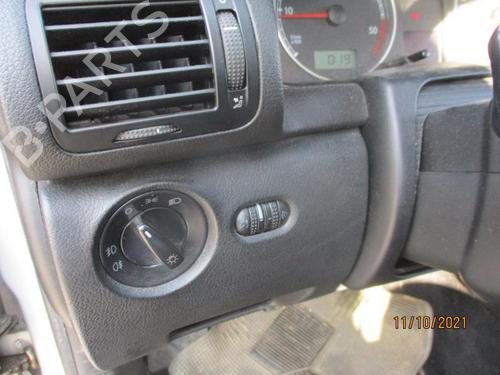 Left front fog light VW PASSAT B5.5 (3B3) 1.9 TDI | BP27048267C30  - Image 10