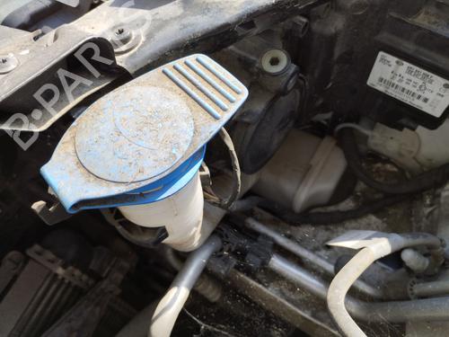 Used Windscreen washer tank VW POLO V (6R1, 6C1) 1.2 (70 hp) 28153553