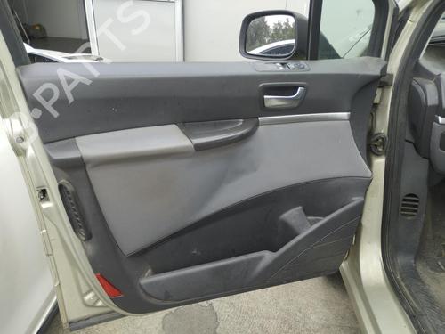 Fuse box PEUGEOT 807 (EB_) 2.0 HDi | BP27053976E1  - Image 25