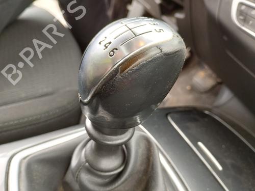 Gearknop Gearknop RENAULT LAGUNA III (BT0/1) 1.5 dCi (BT00, BT0A, BT0T, BT1J) (110 hp) 33682368 33682368