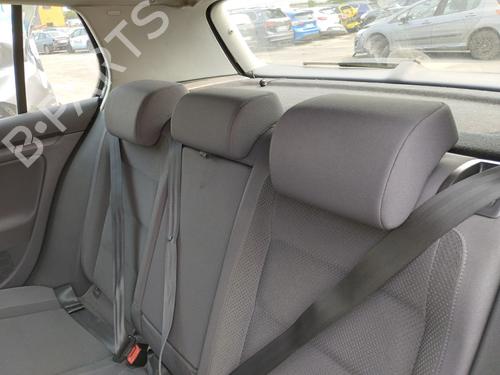 Used Headrest VW GOLF V (1K1) 1.9 TDI (105 hp) 27041910