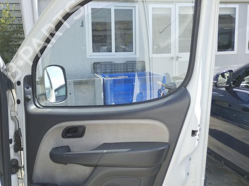 Used Front right lock FIAT DOBLO Box Body/MPV (223_) 1.3 D Multijet (75 hp) 27063234