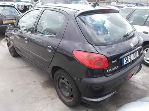 Left mirror PEUGEOT 206 Hatchback (2A/C) 2.0 HDI 90 | BP27061489C26 
