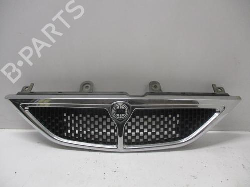 Used Grille LANCIA Y (840_) 1.2 (840AA, 840AF1A) (60 hp) 27051089