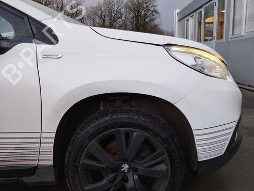 Used Right front fenders PEUGEOT 2008 I (CU_) 1.2 THP 130 / PureTech 130 (130 hp) 32173203