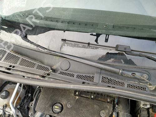 front-windshield-wiper-arm-citroen-berlingo-box-bodympv-k9-2018-32668539 main image