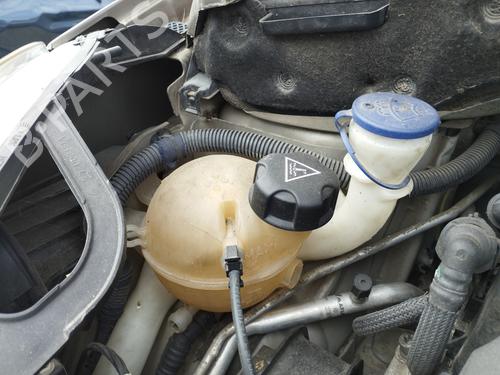 Used Windscreen washer tank CITROËN DS3 (SA_) 1.6 VTi 120 (120 hp) 28186576