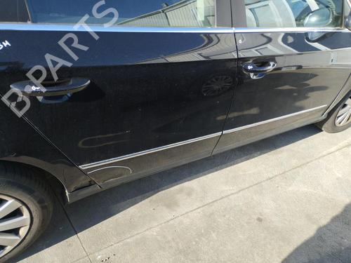 Used Right front door VW PASSAT B6 Variant (3C5) 2.0 TDI 16V (140 hp) 27066093
