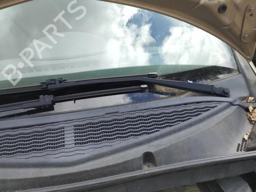 Used Front windshield wiper arm RENAULT MODUS / GRAND MODUS (F/JP0_) 1.5 dCi (FP0D, JP0D) (82 hp) 27088600