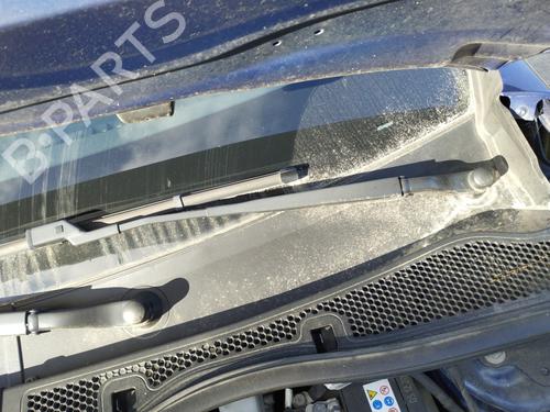 front-windshield-wiper-arm-opel-corsa-f-p2jo-2019-37189410 main image
