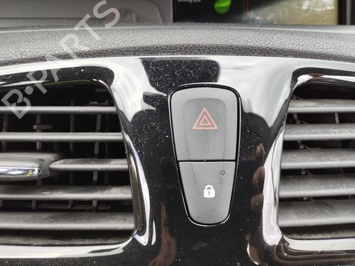 Used Warning switch RENAULT SCÉNIC III (JZ0/1_) 1.6 dCi (JZ00, JZ12) (130 hp) 28692596