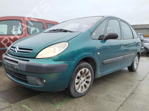 Brugte CITROËN XSARA PICASSO (N68) 2.0 HDi (90 hp) 4447471