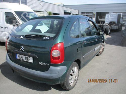 Left headlight CITROËN XSARA PICASSO (N68) 2.0 HDi | BP27056035C28 