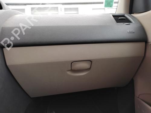 Used Glove box RENAULT MEGANE II (BM0/1_, CM0/1_) 1.6 16V (112 hp) 27051801
