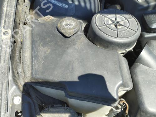 Used Windscreen washer tank BMW 3 Coupe (E46) 318 Ci (143 hp) 27368948