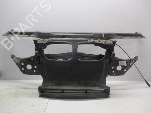 Frontplade/Frontkurv Frontplade/Frontkurv BMW 3 Touring (E46) 320 d (150 hp) 27060895 27060895