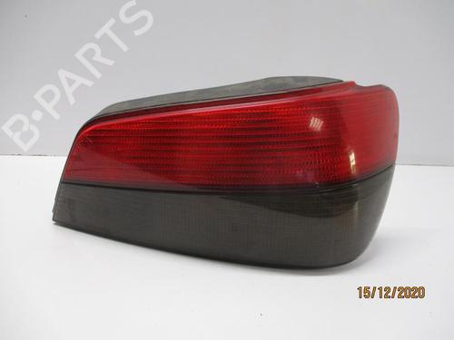 Høyre baklys PEUGEOT 306 Hatchback (7A, 7C, N3, N5) 1.9 D (68 hp) 27085449