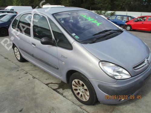 Used Right front brake caliper CITROËN XSARA PICASSO (N68) 2.0 HDi (90 hp) 27050458