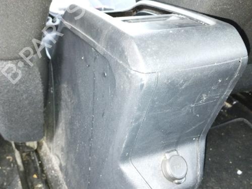 Used Middle console Middle console PEUGEOT 2008 I (CU_) 1.2 VTi (82 hp) 31815228 31815228