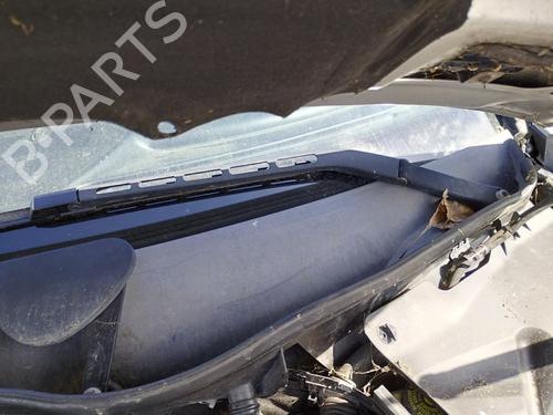 front-windshield-wiper-arm-mercedes-benz-c-class-w203-2000-2001-2002-2003-2004-2005-2006-2007-34128057 main image