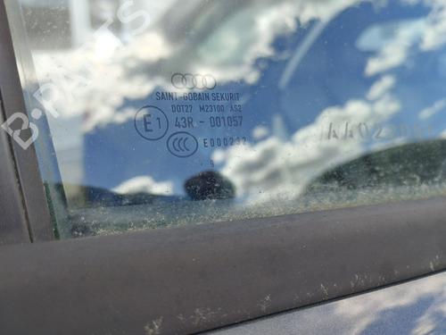 Dør rude højre bagtil Dør rude højre bagtil AUDI A3 Sportback (8PA) 1.8 TFSI quattro (160 hp) 33682431 33682431