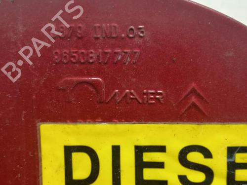 fuel-flap-citroen-c4-coupe-la_-2004-2005-2006-2007-2008-2009-2010-2011-2012-2013-27086072 main image