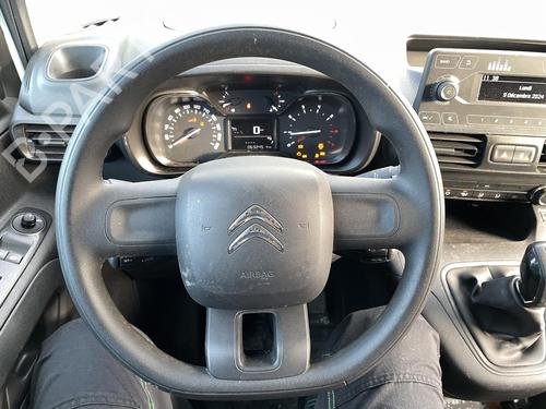 Used Steering column stalk CITROËN BERLINGO (ER_, EC_) 1.5 BlueHDi 100 (102 hp) 27081101