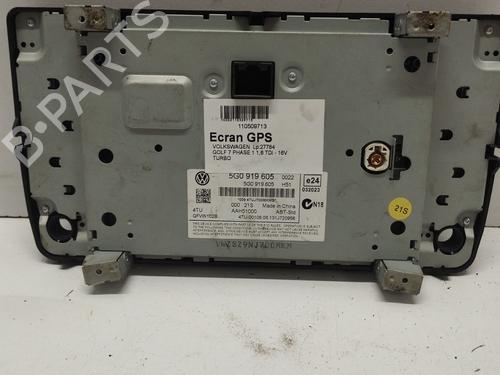 Used Display monitor Display monitor VW GOLF VII (5G1, BQ1, BE1, BE2) 1.6 TDI (105 hp) 28046761 28046761