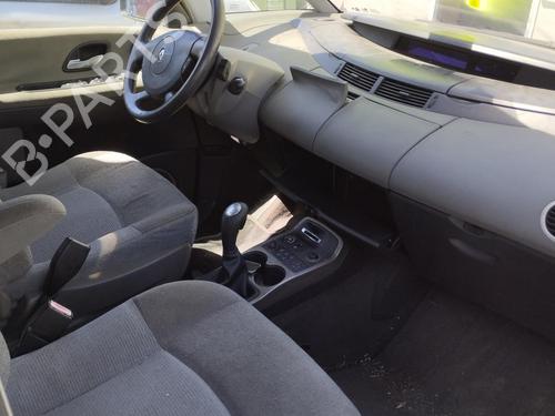 Used Switch RENAULT ESPACE IV (JK0/1_) 2.2 dCi (JK0H) (150 hp) 27058825