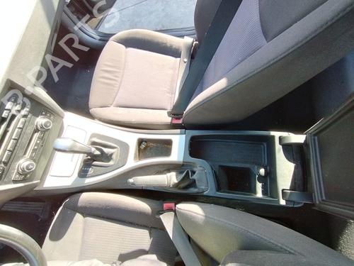 Console centrale Console centrale BMW 3 Touring (E91) 318 d (143 hp) 33218665 33218665