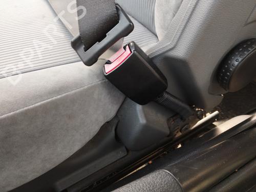 Sikkerhetsbelte-spenne FORD FUSION (JU_) 1.6 (100 hp) 30903793