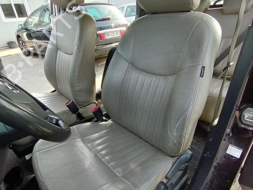 Used Left front seat Left front seat 38871835 38871835