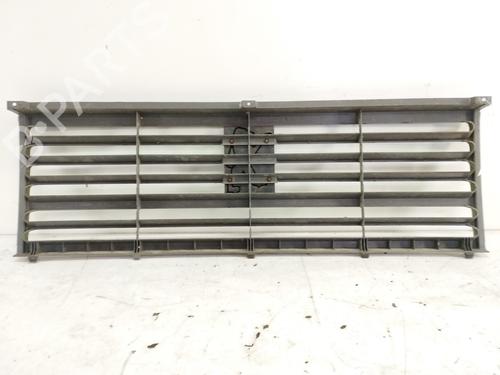 Grille PEUGEOT J5 Bus (290P) 2.5 TD | BP27043256C40 