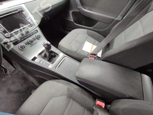 Used Middle console VW PASSAT B7 Variant (365) 1.6 TDI (105 hp) 27064348