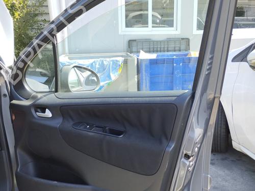 Used Front right lock PEUGEOT 207 (WA_, WC_) 1.4 HDi (68 hp) 27063683