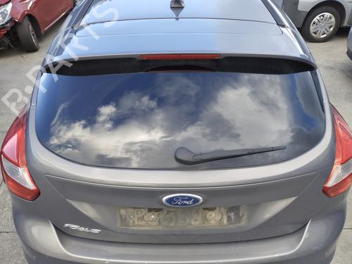Used Tailgate handle FORD FOCUS III 1.6 EcoBoost (150 hp) 28384361