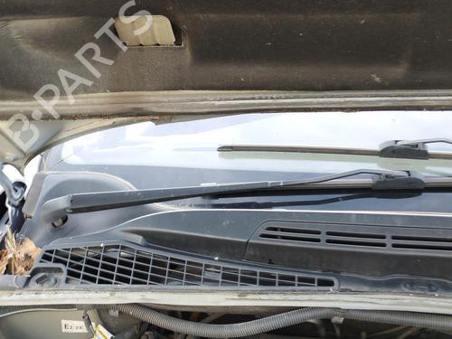 Used Front windshield wiper arm CITROËN XSARA PICASSO (N68) 2.0 HDi (90 hp) 27043842