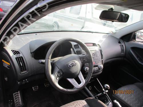 Right front fog light KIA PRO CEE'D (ED) 1.6 CRDi 90 | BP27085164C31 - Image 9