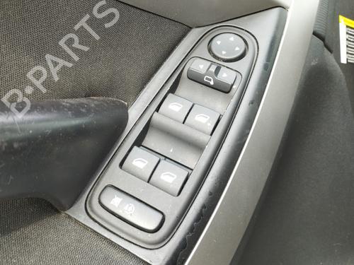 Used Left front window switch CITROËN C4 Grand Picasso I (UA_) 2.0 HDi 150 (150 hp) 30351972
