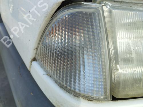 Used Right front indicator Right front indicator PEUGEOT EXPERT Van (222) 2.0 HDI (94 hp) 27041652 27041652