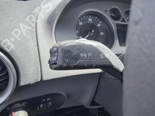 Used Steering column stalk SEAT IBIZA III (6L1) 1.4 TDI (70 hp) 27053494