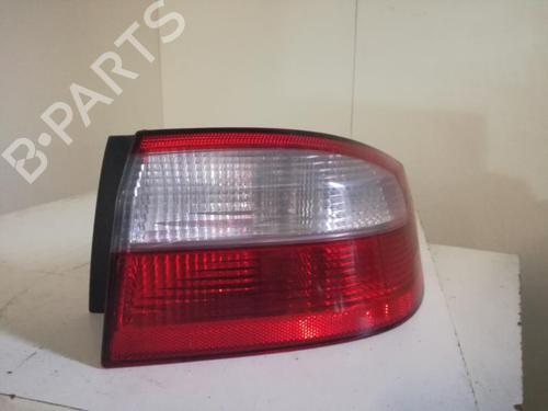 Used Right taillight RENAULT LAGUNA II (BG0/1_) 1.9 dCi (107 hp) 27061988