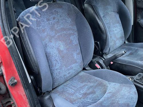 Sæde højre fortil PEUGEOT 206 Hatchback (2A/C) 2.0 HDI 90 (90 hp) 27062848