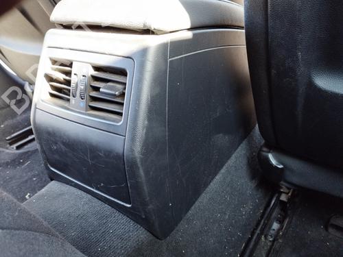 Used Middle console Middle console BMW 3 Touring (E91) 318 d (143 hp) 33218665 33218665