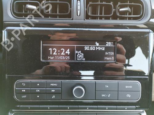 Used Radio Radio CITROËN C3 III (SX) 1.2 PureTech 82 (83 hp) 28002514 28002514