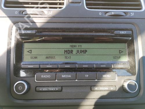 Used Radio Radio VW GOLF VI (5K1) 1.4 (80 hp) 32784212 32784212