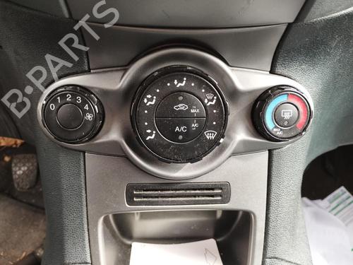 AC-Styringsenhed/Manøvreenhed FORD FIESTA VI (CB1, CCN) 1.4 TDCi (70 hp) 27089093