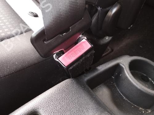 Sikkerhetsbelte-spenne PEUGEOT 206+ (2L_, 2M_) 1.4 HDi eco 70 (68 hp) 30903701