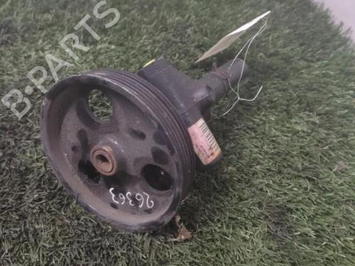 Used Steering pump DACIA SANDERO 1.4 (BS0C, BS0A, BS0G, BS1F, BS0E) (75 hp) 27089598